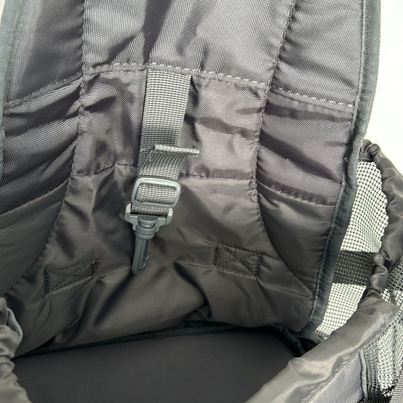 Outward Hound PoochPouch Front Carrier - Small (Gray) - Picture 6 of 16